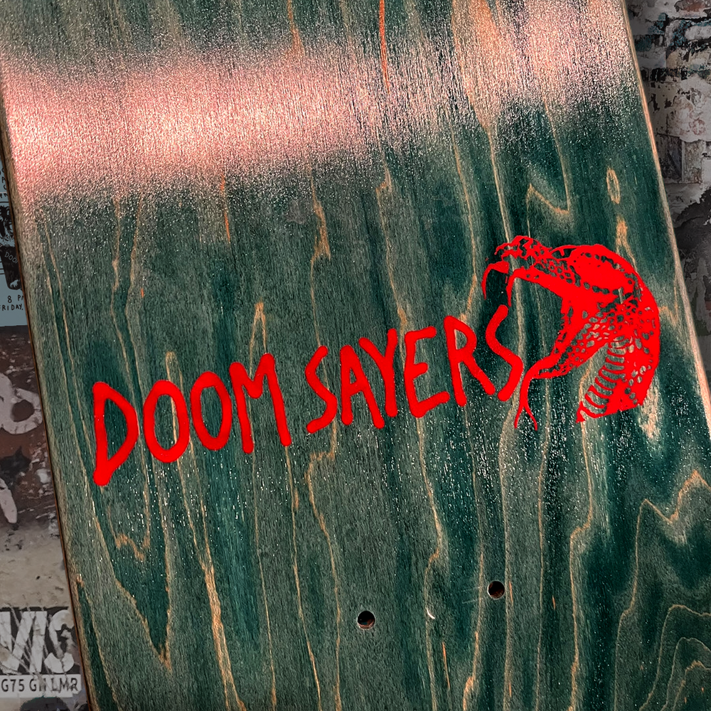 NEVER BITE Skateboard Deck / Cyan & Red / 8.0
